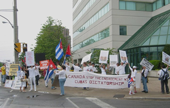 Demostración por la libertad de Cuba, (Toronto, May 22,2010)