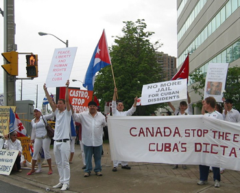 Demostración por la libertad de Cuba, (Toronto, May 22,2010)