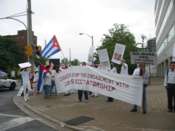 Demostración por la libertad de Cuba, (Toronto, May 22,2010)