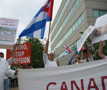 Demostración por la libertad de Cuba, (Toronto, May 22,2010)